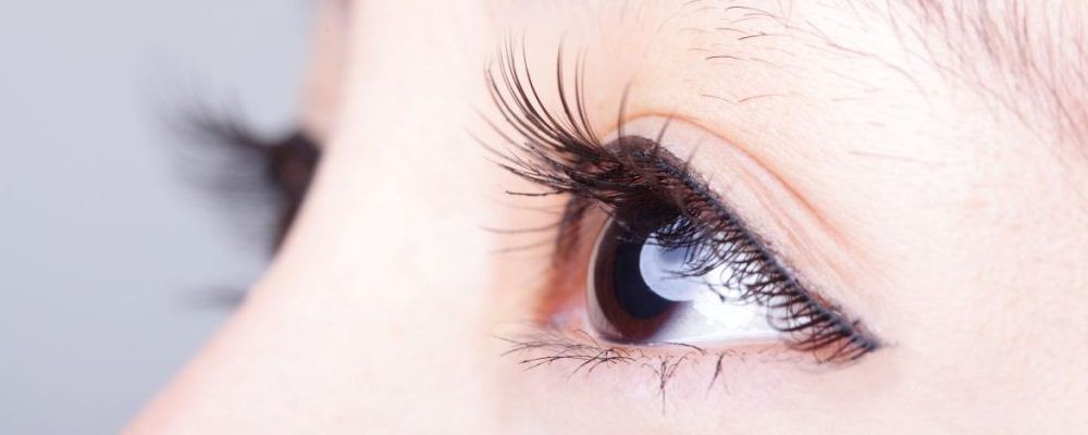 如何对眼部进行护理 眼部有皱纹了怎么办 如何自制眼膜