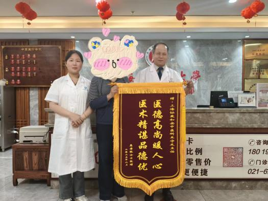 ���Ϻ�Э���Ͱ���ҽ�����������Σ���ҽ��֤ʩ���������֤�����ع�֮·