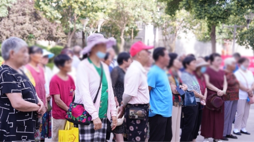【“七一”建党节】“普瑞光明行”，关爱全民眼健康走进巩义市新中镇