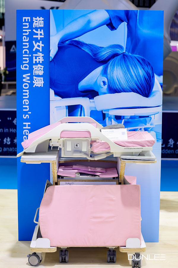 ���Ӱ����ģ����켼��ͻ�ƣ�����DunleeЯ��С��������������CMEF2026