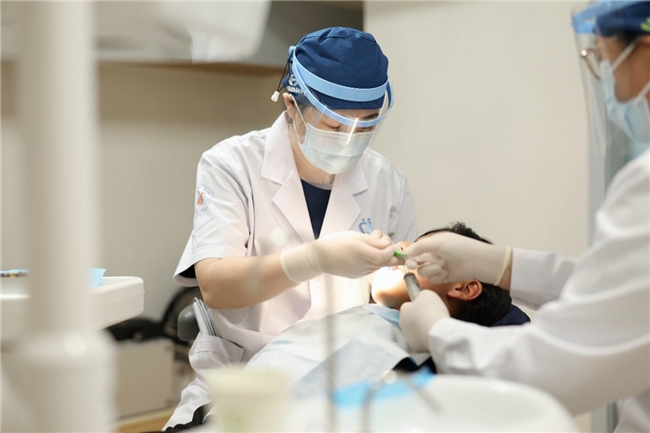 �Ƽ�΢�⣬��·ͬ�У�����Ƽ�Я���й��������λ�����߽����ز�������չ��ͯ��ǻ��������ɸ���붨��Ԯ��